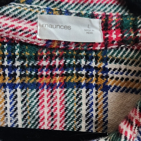 maurices- plaid flannel shacket - Picture 3 of 7